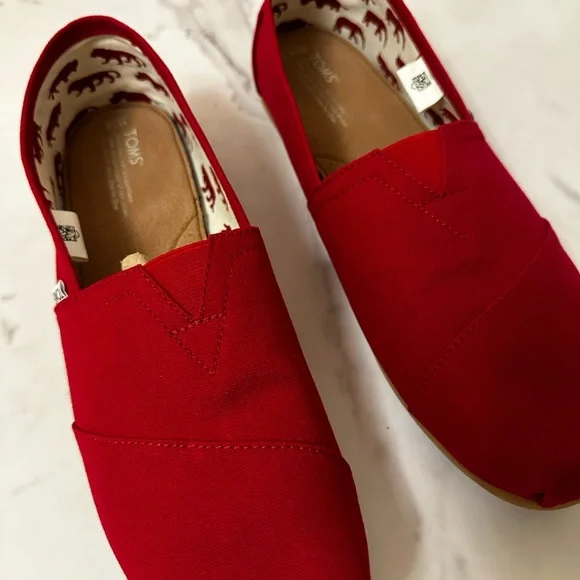 TOMS Classic Alpargata Canvas Espadrilles - Picture 1 of 6